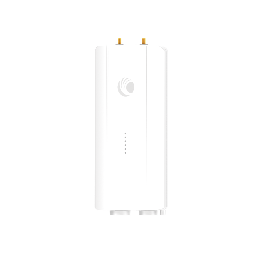 2 Gbps /ePMP FORCE4600C para PTP de alto Desempeño / Wi-Fi 6E / 2 Gbps / 5725 - 7125 MHz / Conectorizado / Con puerto SFP+ / Incluye PoE y Cable de alimentación