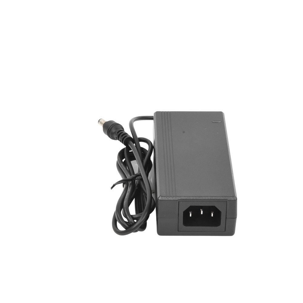 Fuente de Poder Regulada 12 Vcc / 3.3 Amp. / Conector 5.5 mm / Recomendado para DVR´s y PTZ TURBOHD - Imagen 3