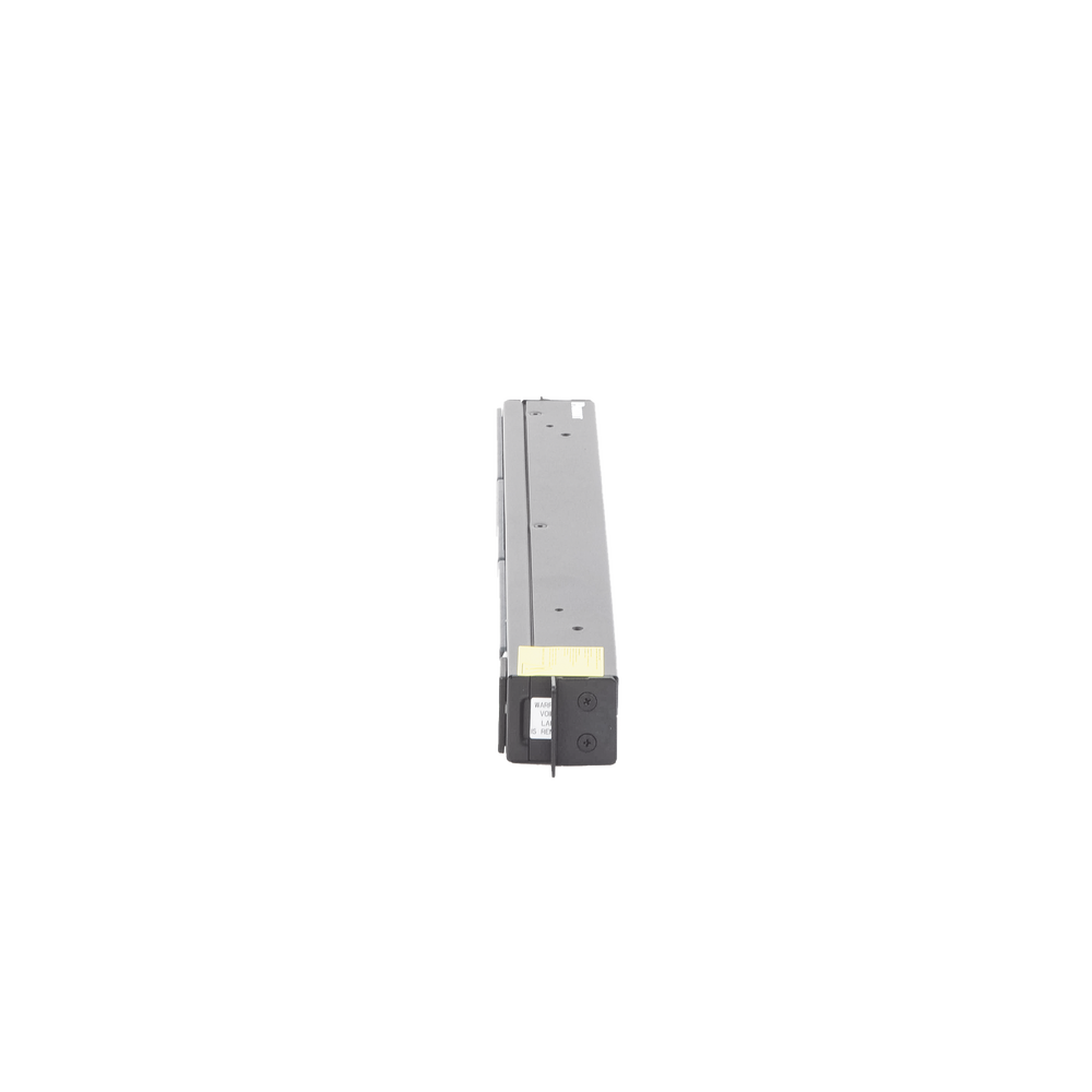 PDU Básico para Distribución de Energía, Enchufe de Entrada NEMA 5-15P, Con 12 Contactos NEMA 5-20R, Instalación Horizontal de 19in, 1UR, 15 Amp, 120 Vca - Imagen 3