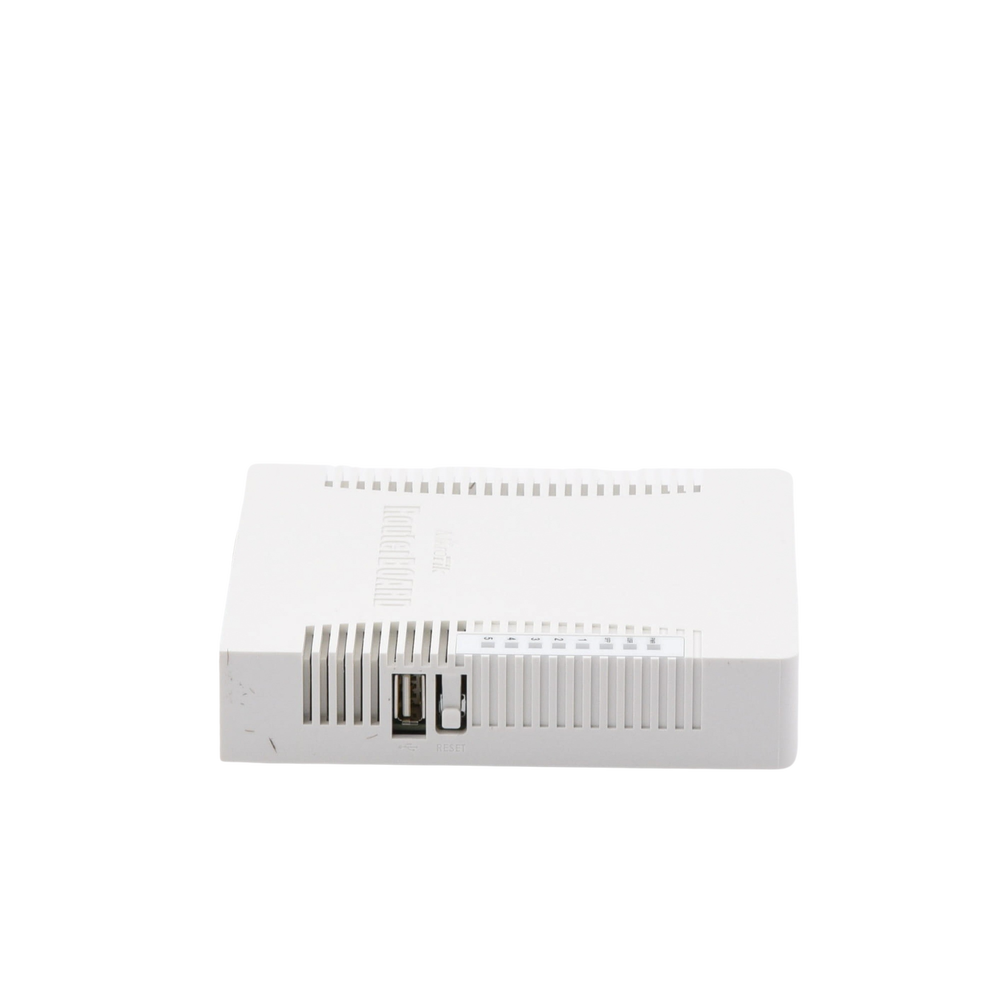 (hEX PoE) Routerboard 5 puertos Gigabit Ethernet PoE 802.3at, 1 Puerto USB - Imagen 5