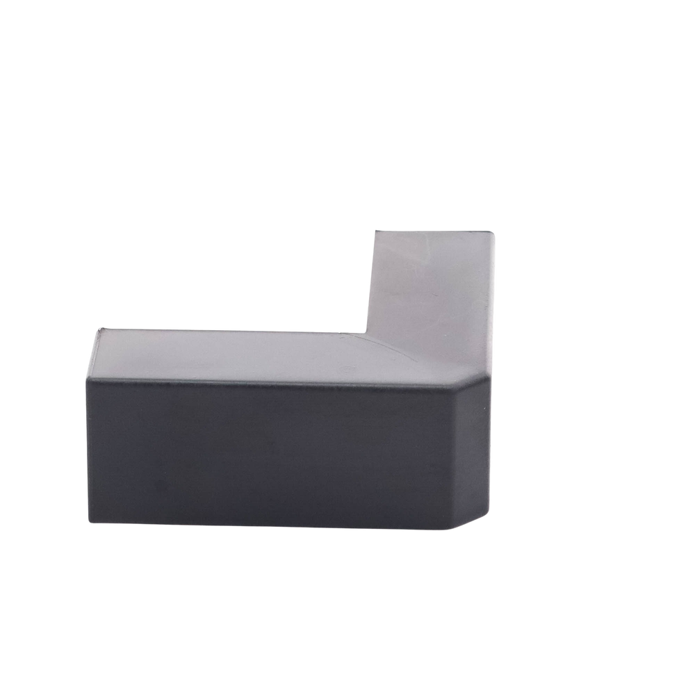 Esquinero Exterior Color Negro de PVC Auto Axtinguible, Para Canaleta TMK-1720-N-CC (5210-02003) - Imagen 7
