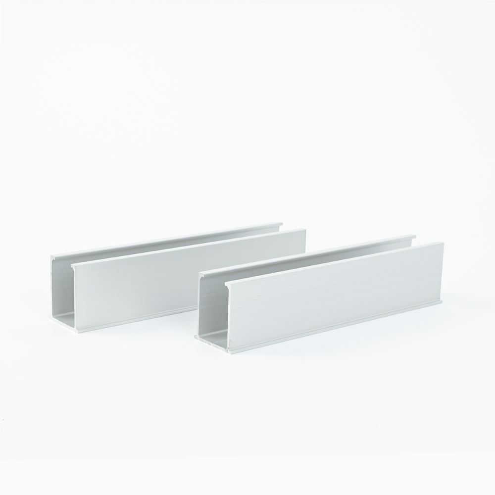 Juego de 2 Mini Rieles De Aluminio para Montaje de Módulos Solares en Techo (Instalación plana 0°). Incluye 4 Tornillos Perforantes. - Imagen 3