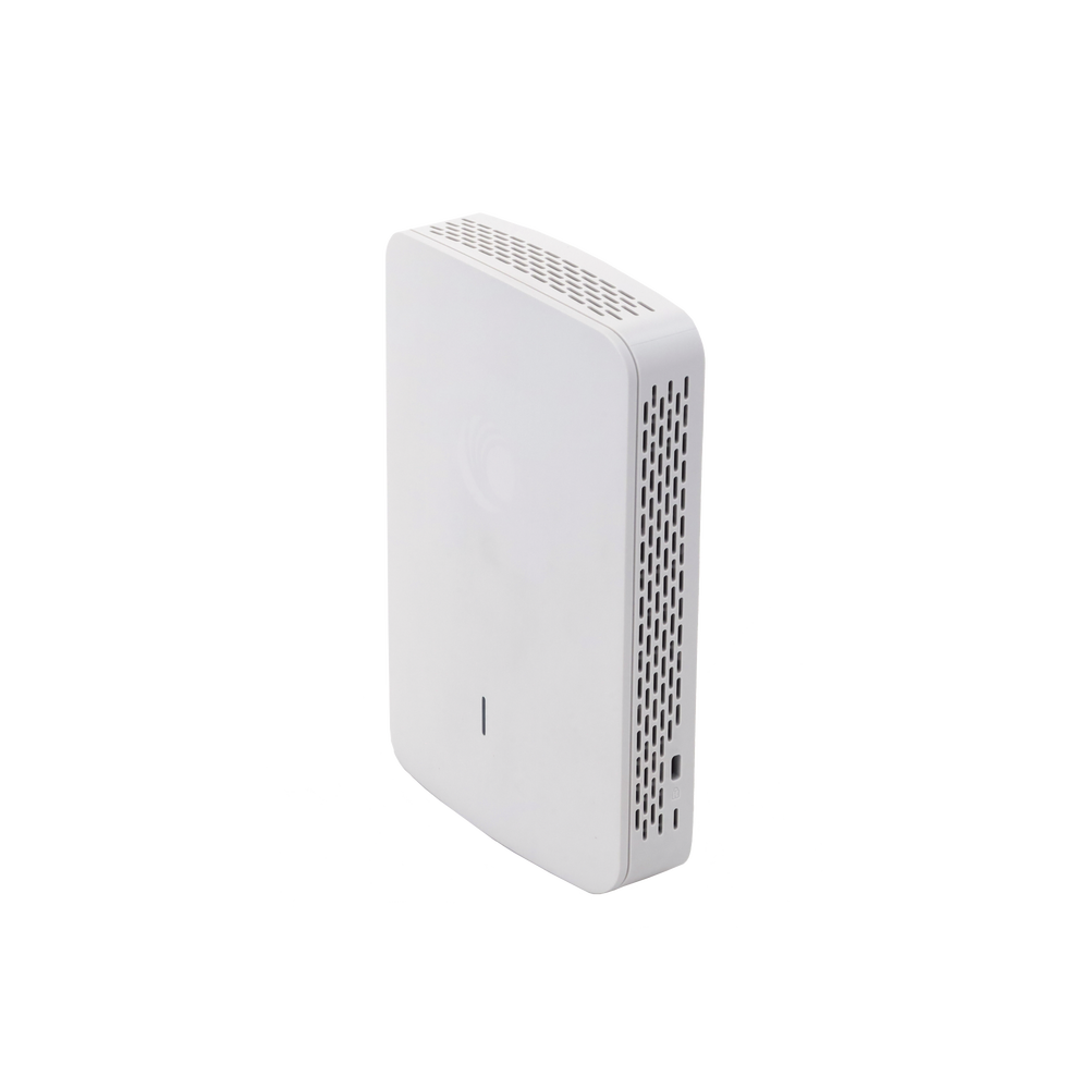Punto de Acceso Empresarial Wi-Fi 6 / Con diseño para Pared / 3 Puertos Gigabit (1 con Salida PoE) / Doble banda en ( 2.4 y 5 GHz) / Hasta 2.5 Gbps / Gestión desde la Nube / Alimentación PoE af
