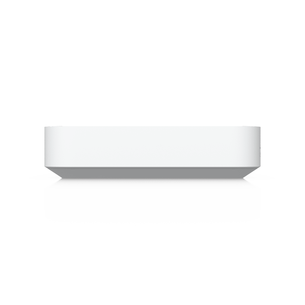 UCG Ultra Cloud Gateway Compacto con Soporte para hasta 30+ Dispositivos UniFi, 300+ Clientes, Enrutamiento IDS/IPS de 1 Gbps y Balanceo Multi-WAN - Imagen 3